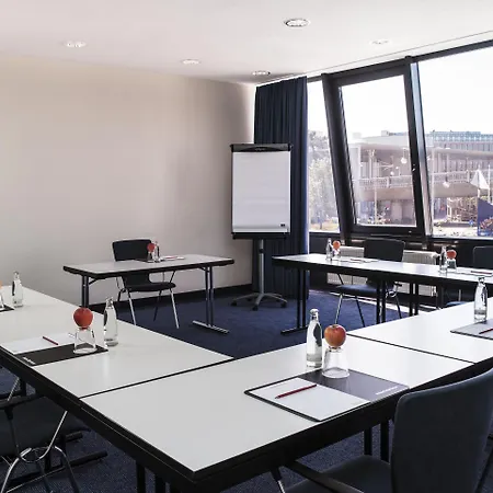 Center By Leonardo Freiburg im Breisgau