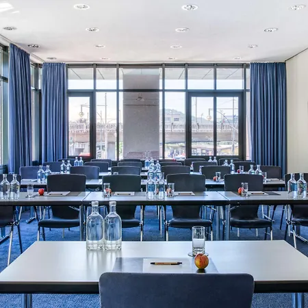 Center By Leonardo 3*