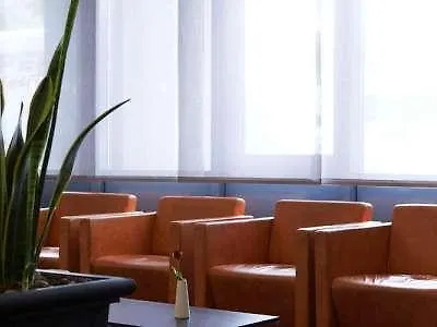 Center By Leonardo Hotel