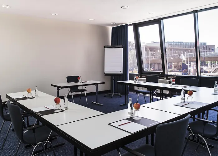 Center By Leonardo Freiburg im Breisgau