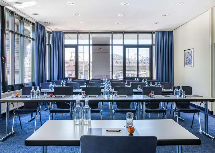 Center By Leonardo 3*