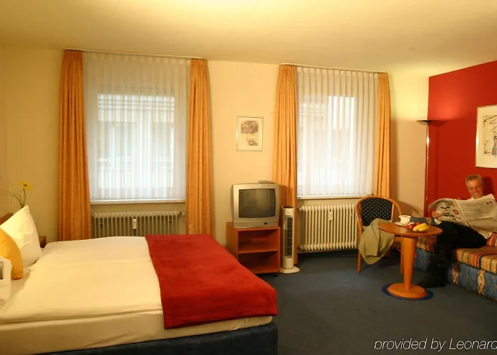 Center By Leonardo 3*